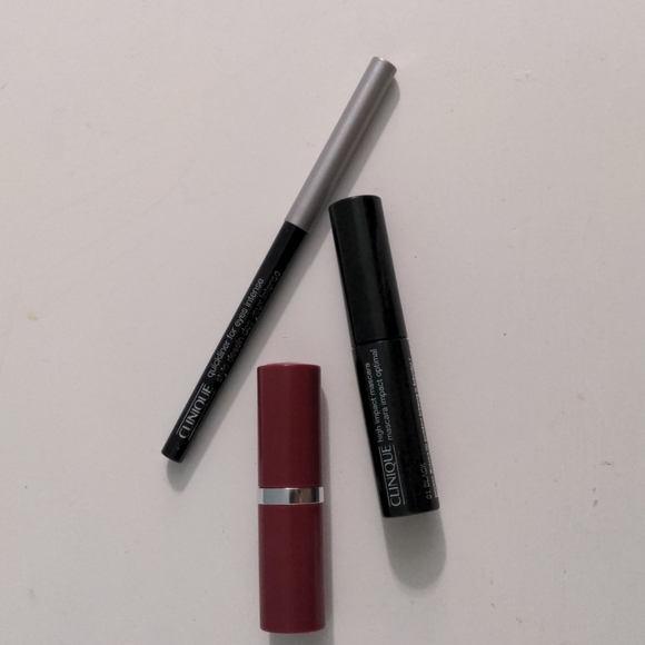 Clinque Other - Clinque Makeup Black Mascara, Black Quickliner and Love Pop Lipstick